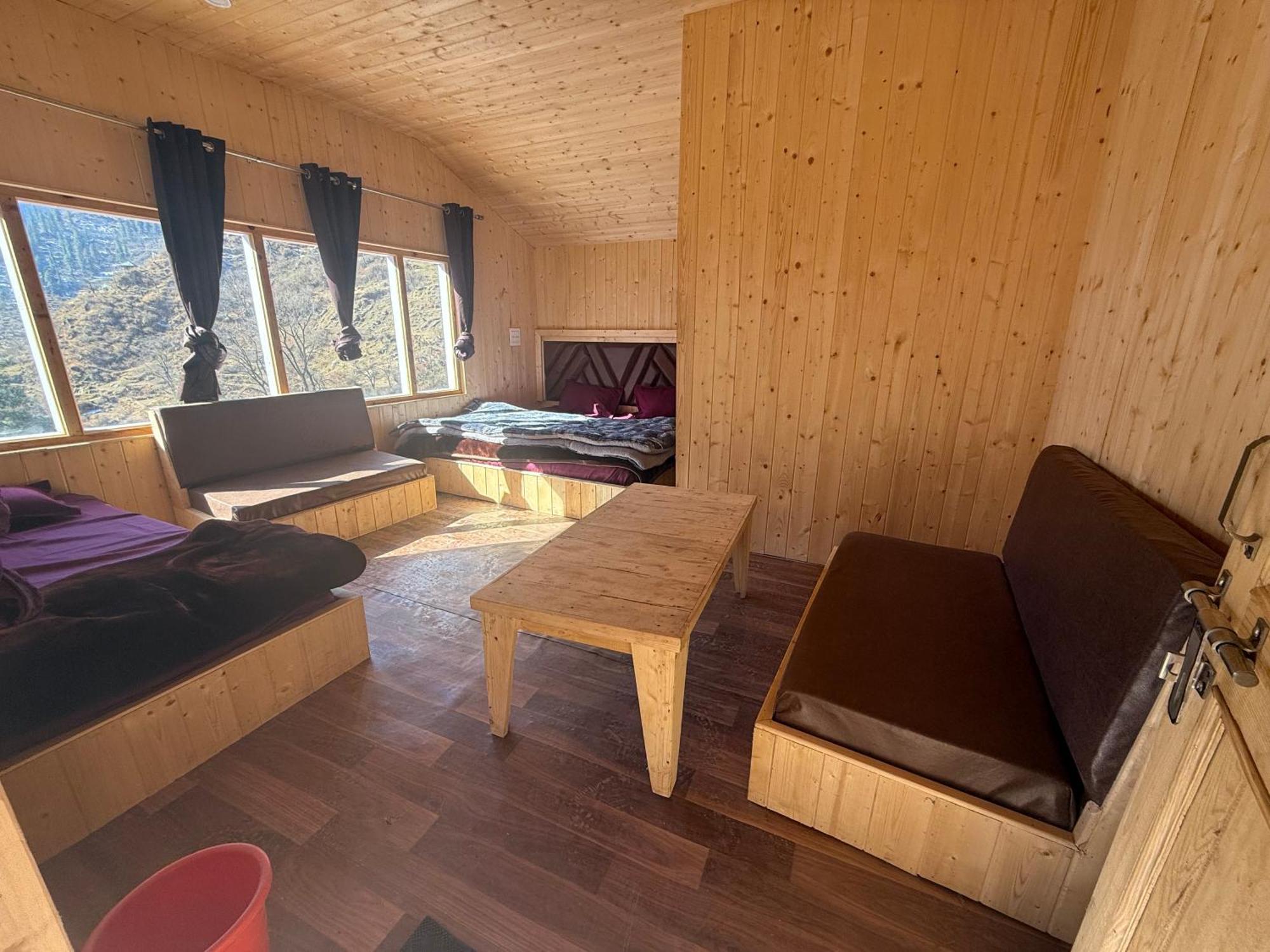 Lord Shiva Dimension Hotell Tosh Exteriör bild