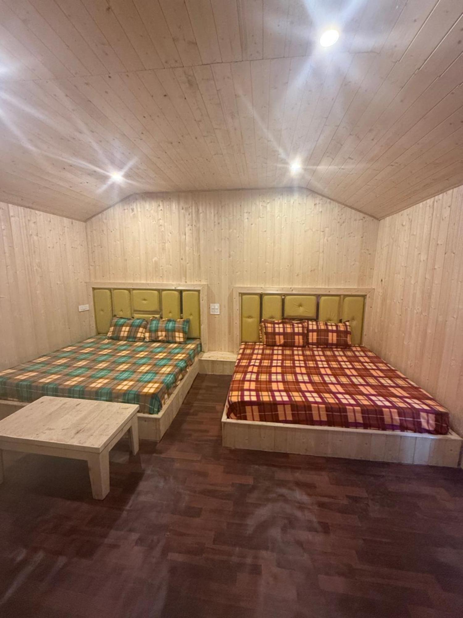 Lord Shiva Dimension Hotell Tosh Exteriör bild